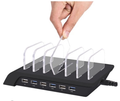 USB-Ladestation für Mobiltelefone mit sechs Anschlüssen
