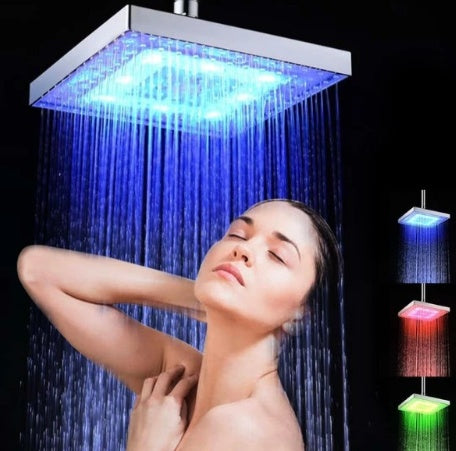 LED Duschkopf mit Farbwechsel