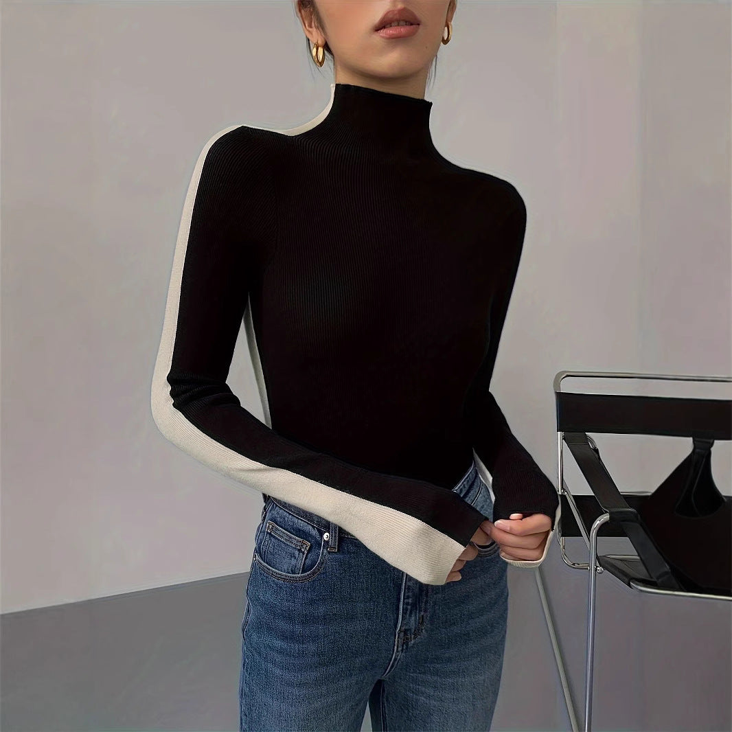 Schwarz-Weiß mit hohem Kragen, gestrickter streifen Pullover