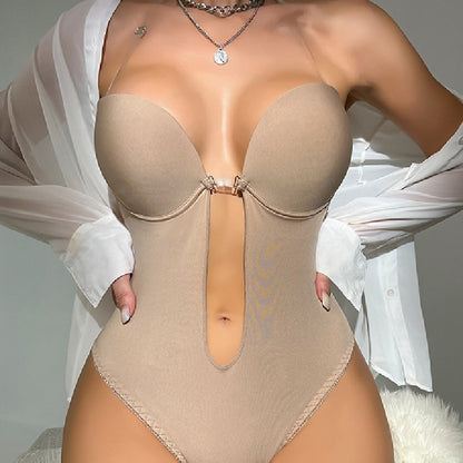 Unsichtbarer, rückenfreier Jumpsuit